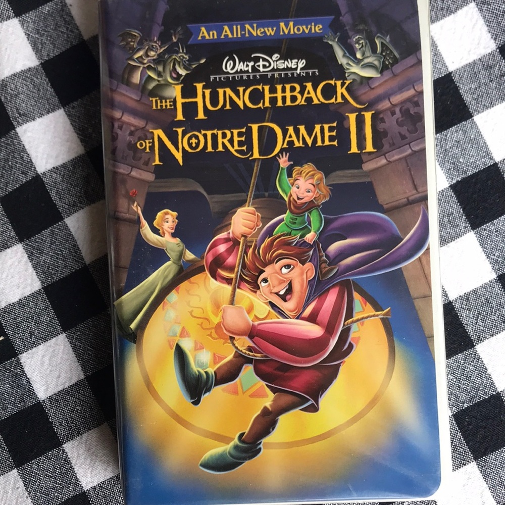 Walt Disney’s “ The Hunchback of Norte Dame 11” VHS #15658
